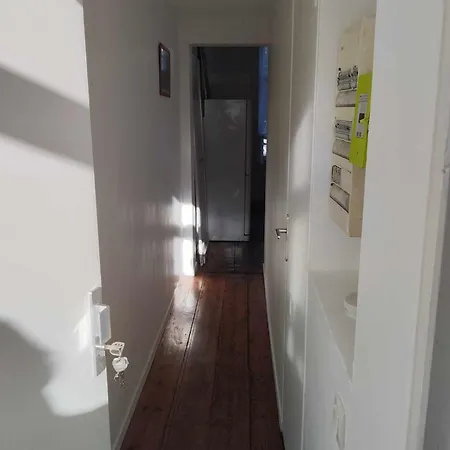 Apartment T2 Sur La Place Du Marche De Wazemmes Lille